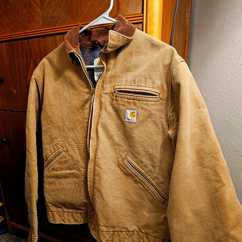 Carhartt Men's Brown Jacket sz MEDIUM